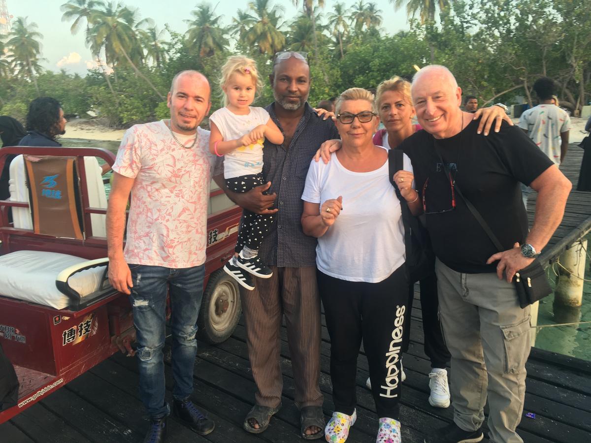 Marinabayvilla-Himandhoo Luaran gambar